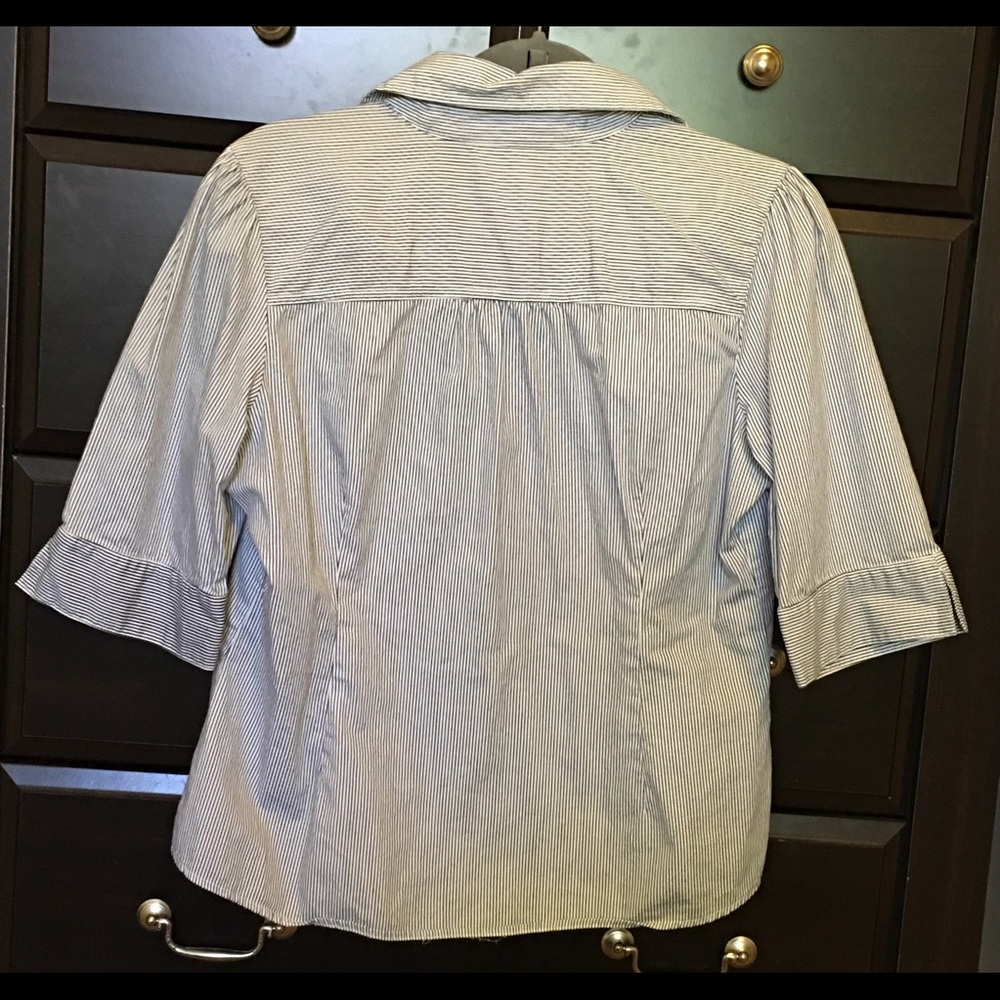 Shirt - Picture 2 of 3